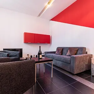 https://prestige-boutique-homes-marghera.it-lombardy.com